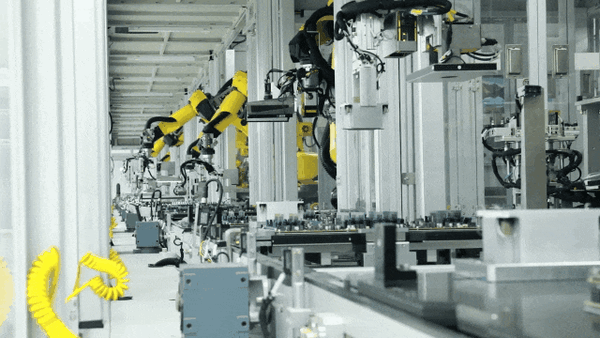 焦点登录:央视揭秘国内首个五星5G工厂:5G网覆盖率100% 几乎没有工人