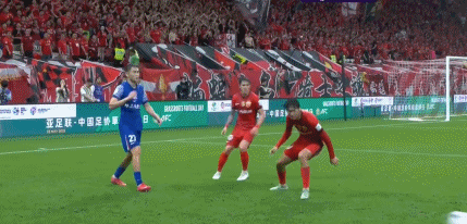 奇趣分分彩:足协杯-路易斯戴帽吴曦3助攻!申花3-2海港进8强